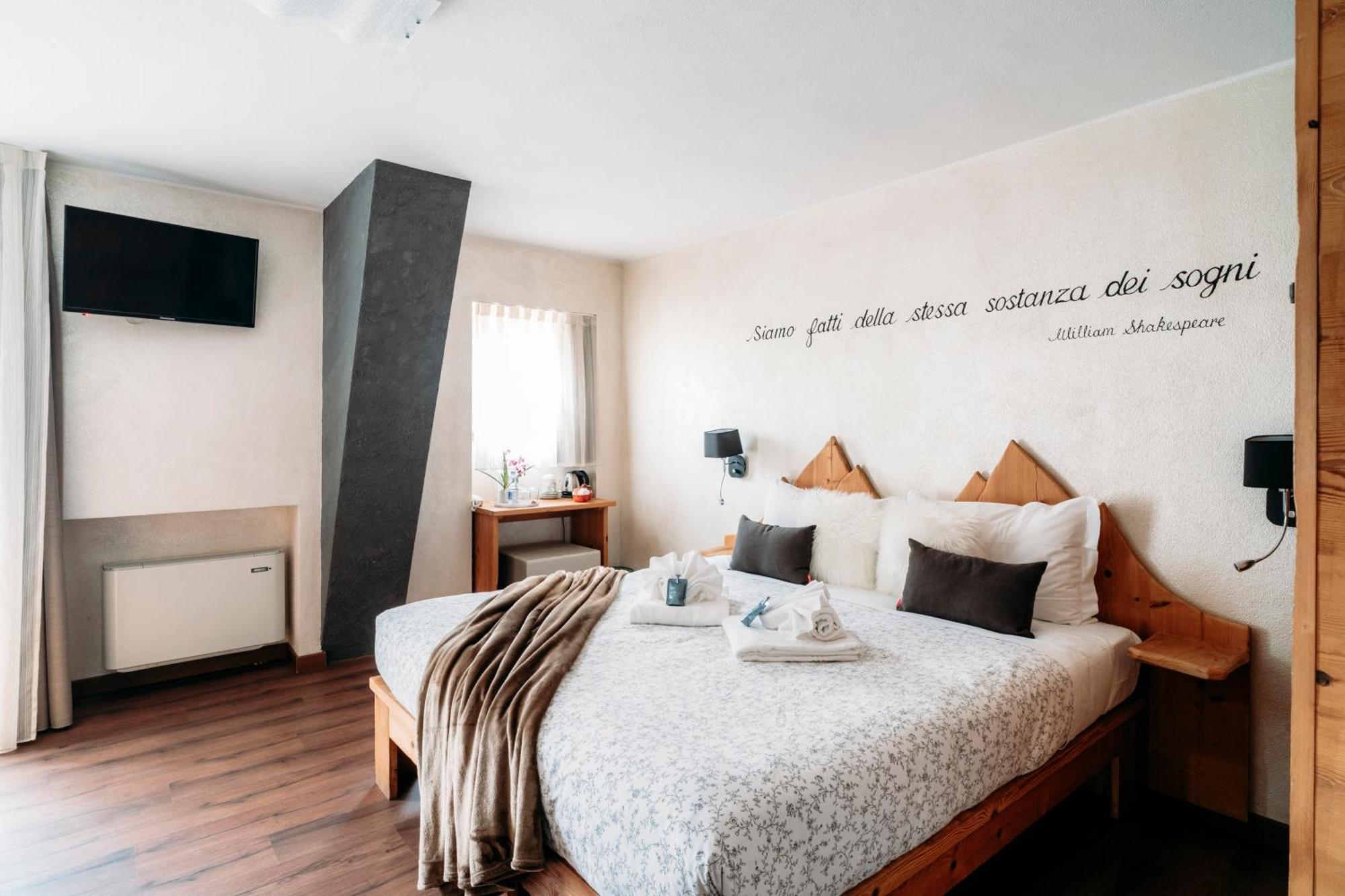 Serendipity Hotel Sauze D'Oulx Bagian luar foto