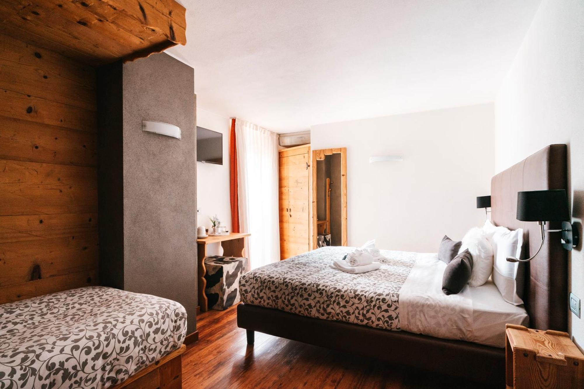 Serendipity Hotel Sauze D'Oulx Bagian luar foto